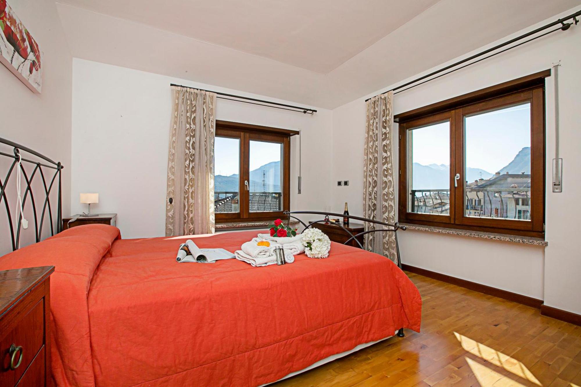 Paulie Apartment Riva del Garda Exterior foto